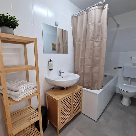 Apartmán Stayvision Fs43 8 - 1 Schlafzimmer - 4 Gaeste - Wlan Wuppertal