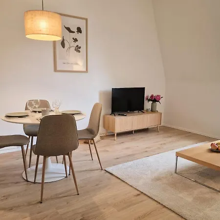 Stayvision Fs43 8 - 1 Schlafzimmer - 4 Gaeste - Wlan *