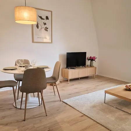 Stayvision Fs43 8 - 1 Schlafzimmer - 4 Gaeste - Wlan